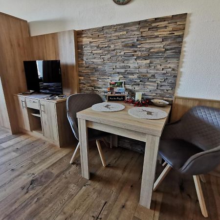 Ferienwohnung Margareta บัดกอยเซิร์น ภายนอก รูปภาพ